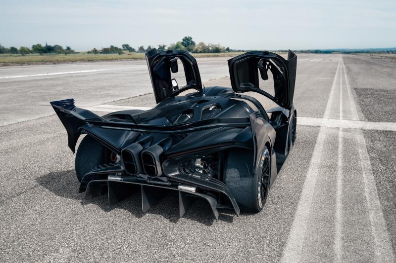  - Bugatti Bolide | Les photos de la pistarde lors de son développement