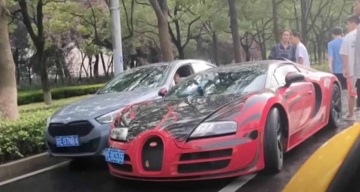 Cette Bugatti Veyron à plus de 2M¬ force le passage dans le trafic, elle le regrette rapidement
