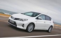 Toyota dévoile sa berline à pile à combustible de production - 4000 euros d'économie sur la Toyota Auris Hybride