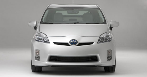 La Toyota Prius III dévoile enfin ses tarifs - Grosse prime écologique