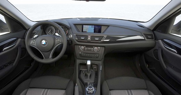 BMW X1 : la Série 1 au rayon X - 4 ou 2 roues motrices... arrière !
