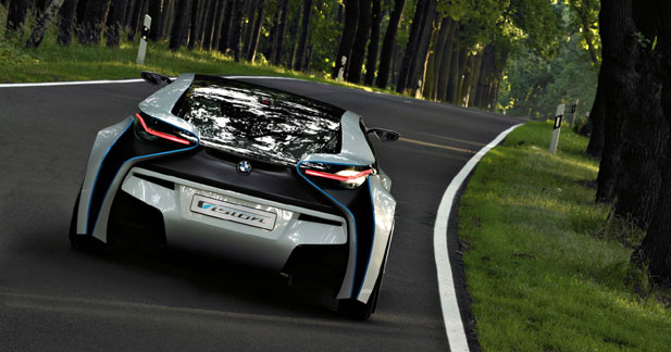 BMW Vision EfficientDynamics : sportive décomplexée - Une hybride flexible
