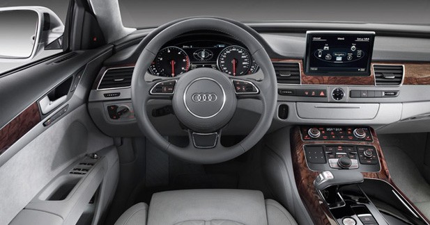 Caraudiovidéo : la nouvelle Audi A8 à la loupe - Faire plus complet sera bien difficile