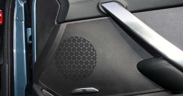 Caraudiovidéo : Le Peugeot RCZ à la loupe - Ecoute et utilisation : un système efficace et une écoute agréable