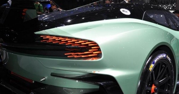 Aston Martin Vulcan : pistarde sur-mesure - Plus de 800 ch