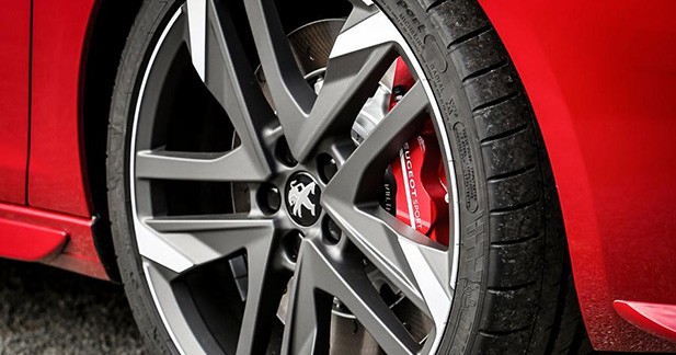 Peugeot 308 GTI : la lionne s'offre 270 ch, rien que ça ! - Un comportement revu pour plus de dynamisme