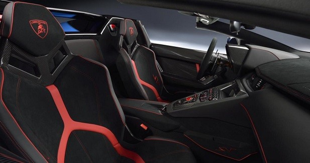 Lamborghini Aventador SV Roadster : avis de tempête - Un nouveau brushing en 2,9 secondes