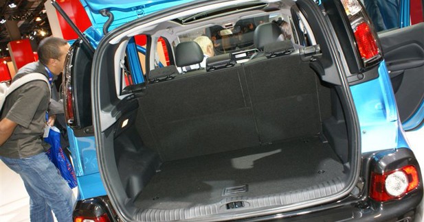BMW X1 Concept : la famille s’agrandit - Des blocs 4 et 6 cylindres