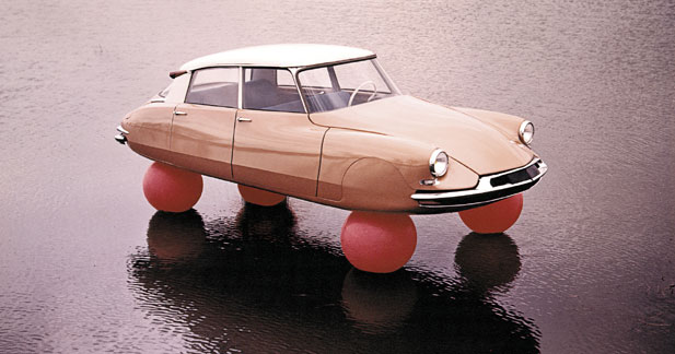 Citroën, 90 ans d'innovation - Citroën, trois points de suspension
