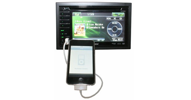 Combiné multimedia Pioneer AVH-P3100DVD - Prestations : compatible tous baladeurs MP3 !