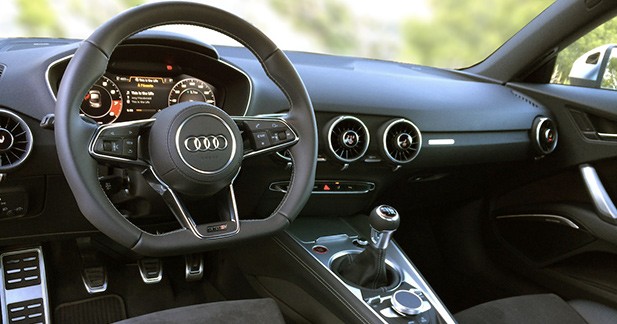Essai Audi TT-S : fidèle à la formule - Le cockpit du futur