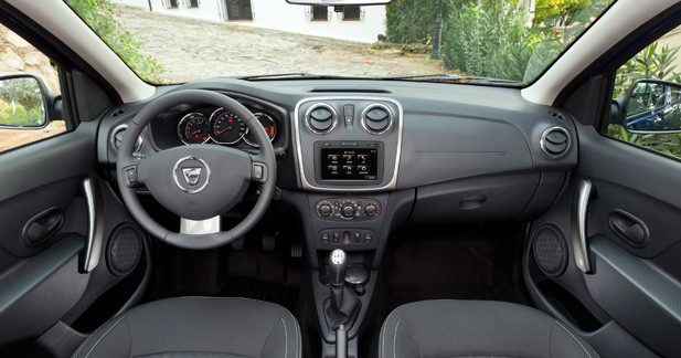 Essai Dacia Sandero 2 & Stepway 2 : Seuls les prix restent low cost - Qualité perçue en hausse