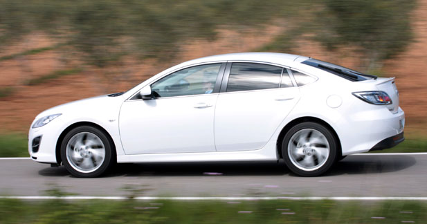 Essai Mazda6 restylée : la 6 corrige le tir - Plus de confort