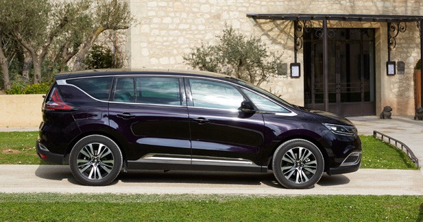 Essai Renault Espace V : la nouvelle odyssée de l'Espace en route vers les premiums - Une offre simple de motorisations