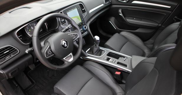 Essai Renault Mégane 1.6 dCi 130 : la nouvelle référence ? - Technologie et bien-être