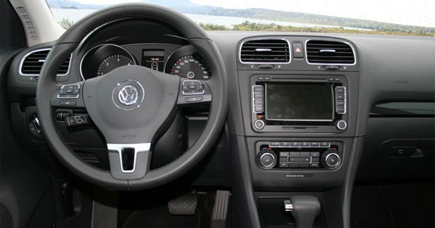 Essai Volkswagen Golf VI 2.0 TDI 140 : relais maîtrisé - Intérieur