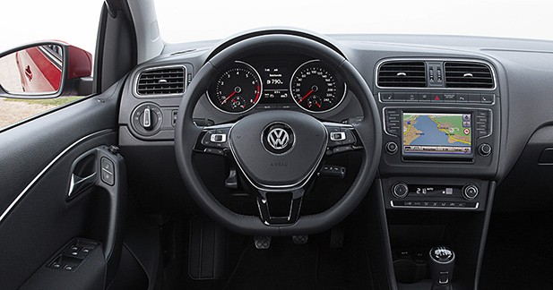 Essai Volkswagen Polo restylée : la sécurité en plus - Un peu de Golf dans la Polo