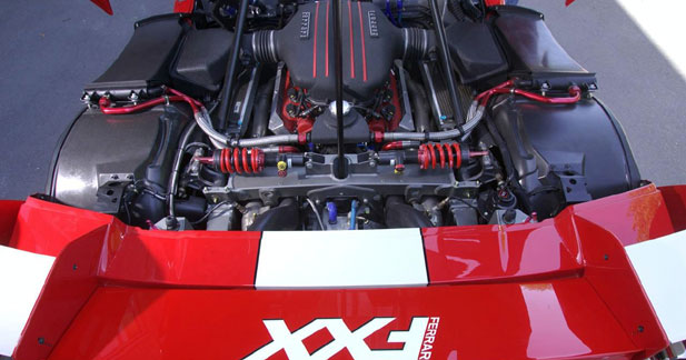 Ferrari FXX Edo Competition : la route est ouverte - 880 ch sous le capot !