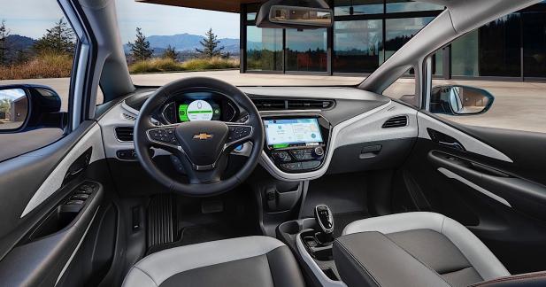 Chevrolet présente la Bolt EV, son anti-BMW i3 - Branchée et connectée