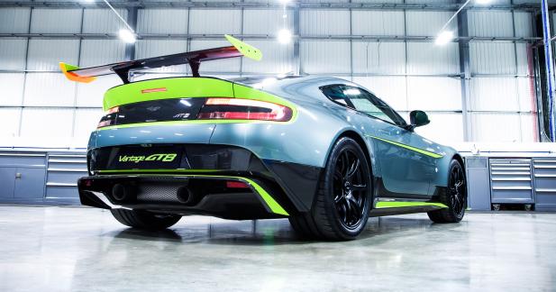 Aston Martin Vantage GT8 : au pas de course ! - Au régime !