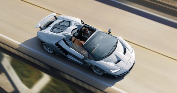Lamborghini Centenario Roadster : hommage décoiffant - 250 000 euros plus chère que la Centenario Coupé