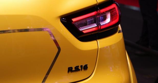 Renault Clio RS 16 : le losange joue avec nos nerfs - Le modèle de série à Genève ?