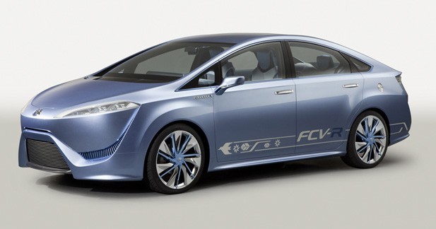 Toyota mise sur les énergies alternatives à Tokyo - Un modèle à l'hydrogène pour 2015