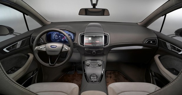 Le Ford S-Max Concept en vidéo - Une débauche de technologie