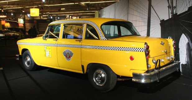 Les taxis à l’honneur au mondial de l’auto - Checker - New-York - 1980