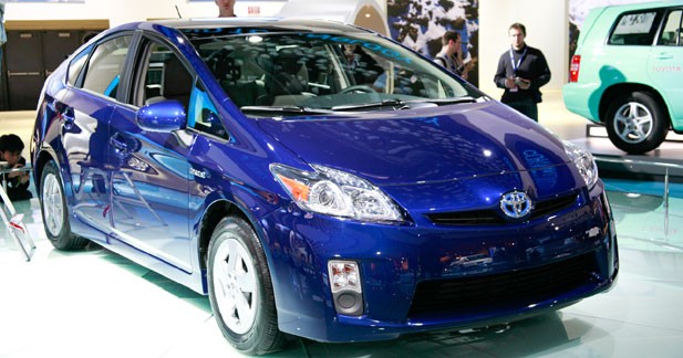 Detroit 2009 : l'élan écologique - Toyota Prius III