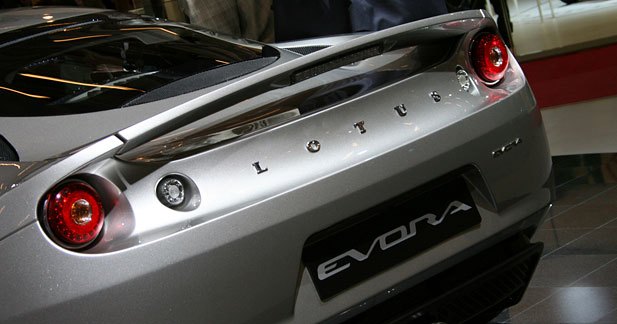 Lotus Evora : 2+2 = plaisir partagé - V6 3.5 de 280 ch d'origine Toyota