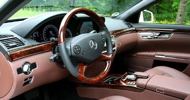 Essai Mercedes S400 Hybrid : luxe écolo - Confort moderne et écologie conciliée