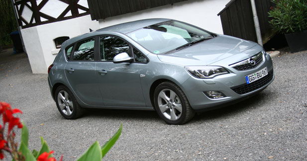 Essai Opel Astra : la plus polyvalente ! - Un design totalement repensé