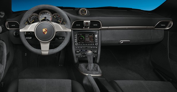 Porsche 911 GT3 restylée : plus radicale encore… - Un châssis optimisé