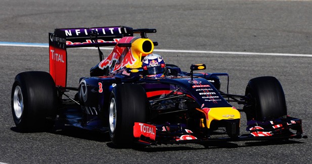 GP de F1 de Belgique : Ricciardo vainqueur - Un accrochage lourd de conséquences pour Mercedes