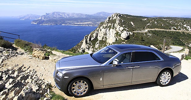 Essai Rolls-Royce Ghost Series 2 : la meilleure Rolls ? - Une entrée en gamme très copieuse...
