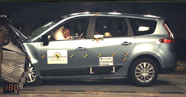 Crash-tests EuroNCAP : un été étoilé - Renault puissance douze