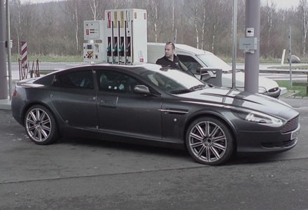 Spy Shot : l'Aston Martin Rapide en balade
