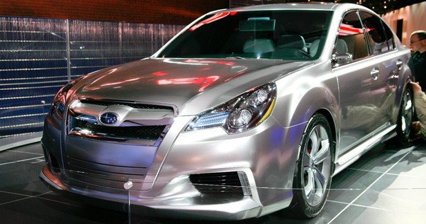 Subaru Legacy Concept : la prochaine Legacy en pointillés - Un design plus musculeux