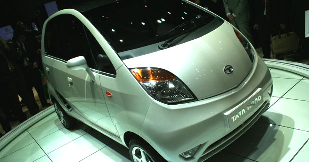Tata Nano : la ''voiture du peuple'' arrive - 1 500 euros