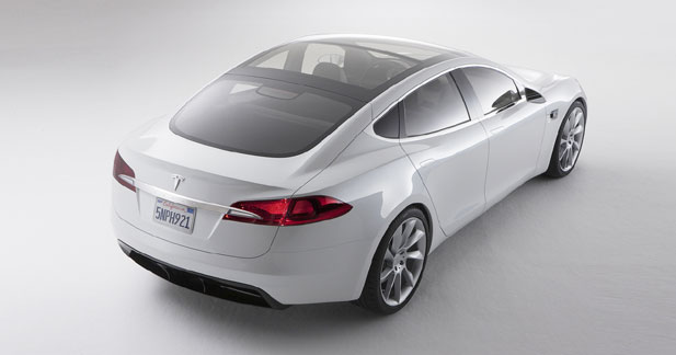 Tesla Model S : sportive, familiale et écologique - Deux coffres à bagages