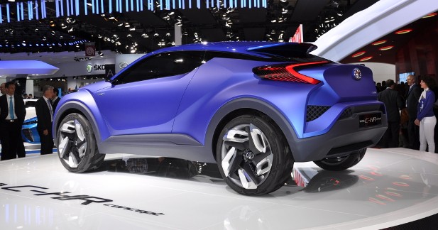 Mondial Auto 2014 : Toyota C-HR, l'étude de SUV-coupé se dévoile - Le futur style Toyota en filigrane 