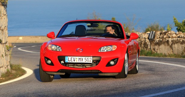 C'est bientôt l'été, vite un cabriolet ! - Mazda MX-5 restylée
