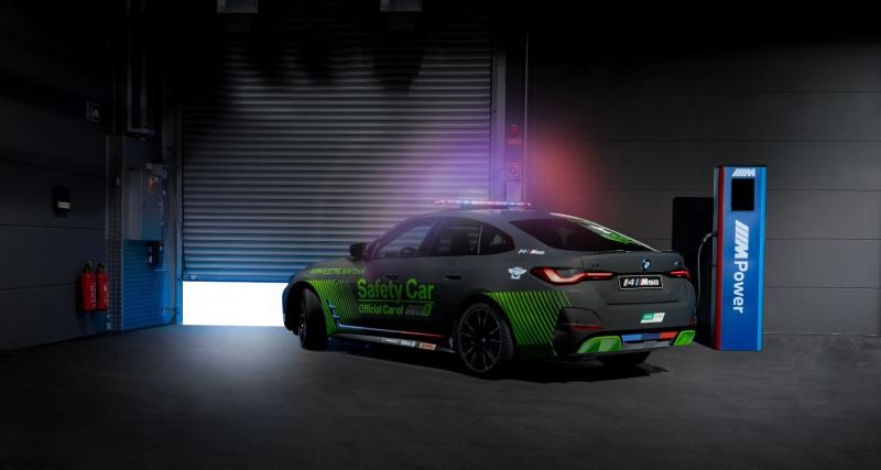 BMW dévoile une Safety Car 100% électrique pour le championnat de MotoE - La berline électrique se met au vert