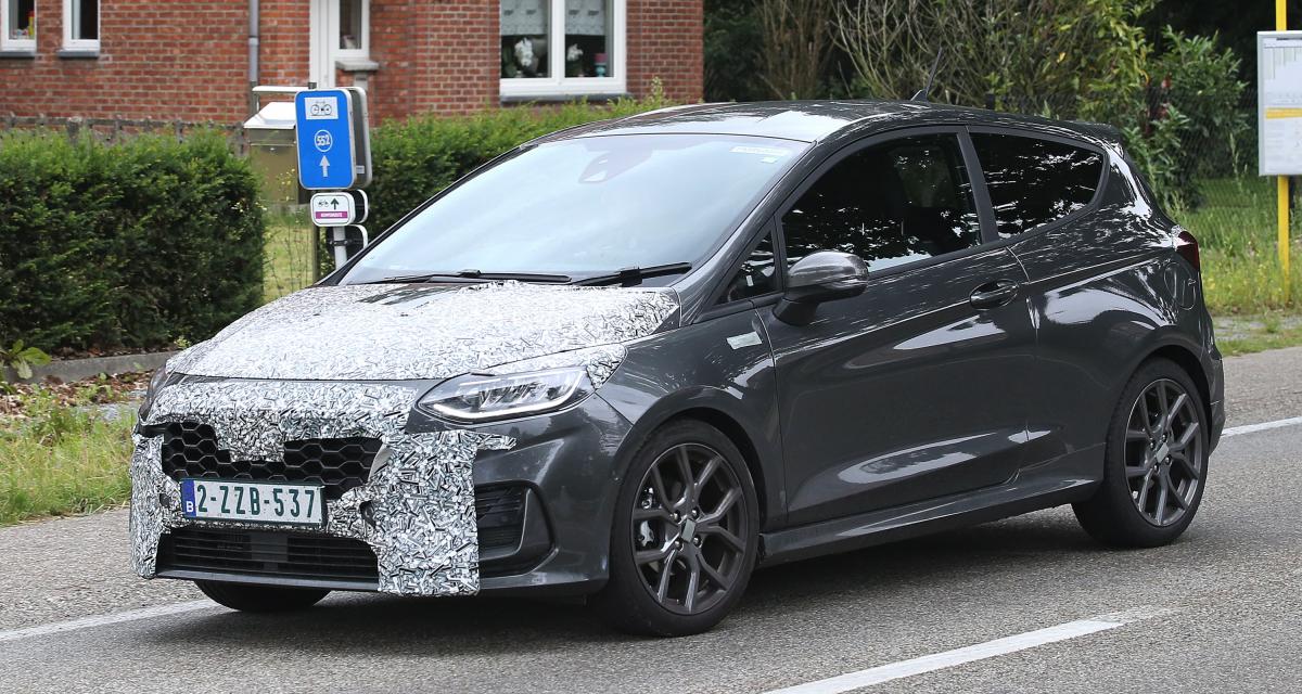 La Ford Fiesta restylée (2022) sous camouflage