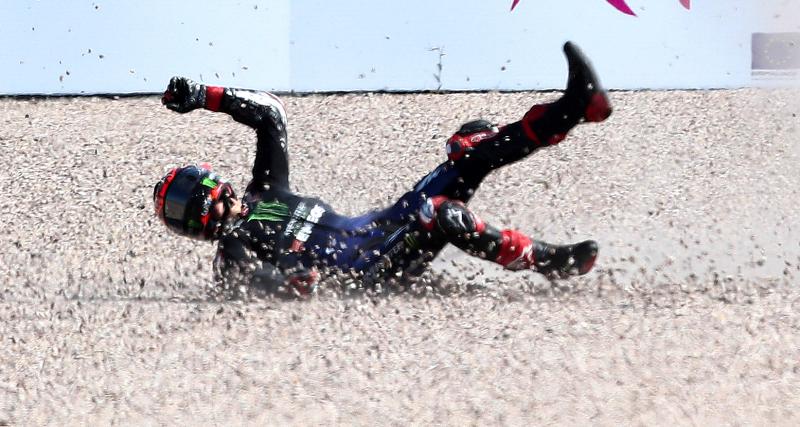  - La chute de Fabio Quartararo aux essais libres 2 du GP de Grande-Bretagne en vidéo