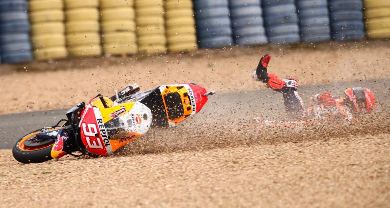  - Grand Prix de Grande-Bretagne de MotoGP : la chute de Marc Marquez lors du Warm-Up en vidéo