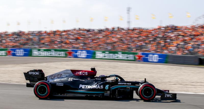 Mercedes-AMG Petronas Formula One Team - Grand Prix des Pays-Bas de F1 : les essais libres 2 sont interrompus en raison de l’immobilisation de la Mercedes de Lewis Hamilton (vidéo)
