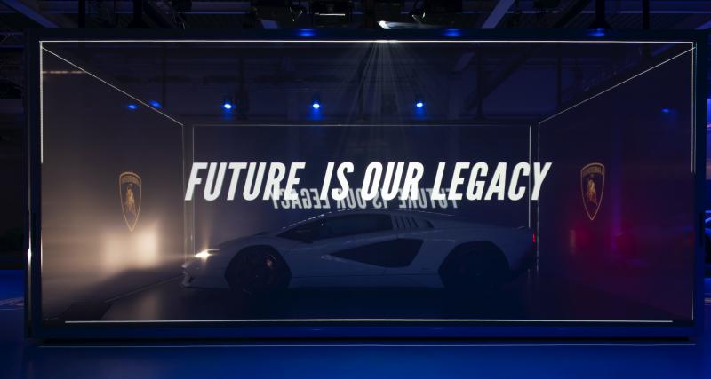  - Lamborghini expose pour la première fois sa Countach LPI 800-4 en Europe