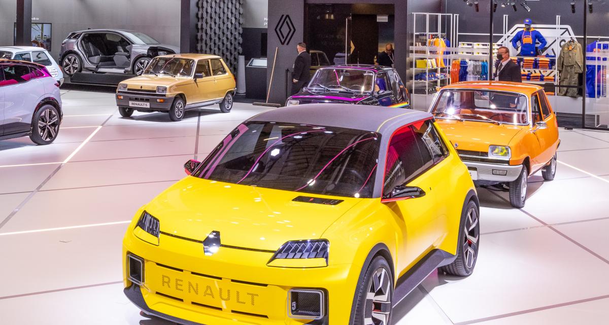 La future Renault 5 électrique aux côtés de ses 